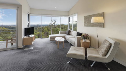 Oaks Cypress Lakes Resort - South Australia Travel 2
