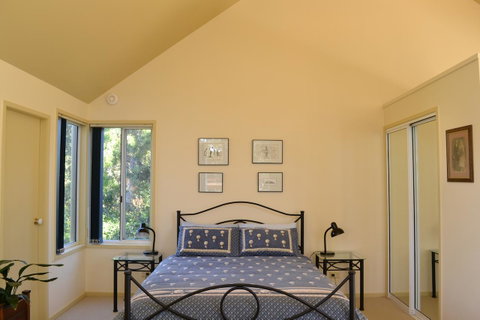 Bundle Hill Cottages - South Australia Travel 39