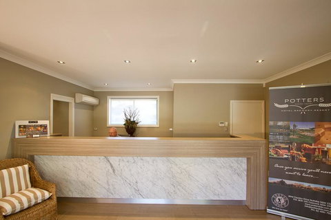 Potters Apartments - South Australia Travel 32