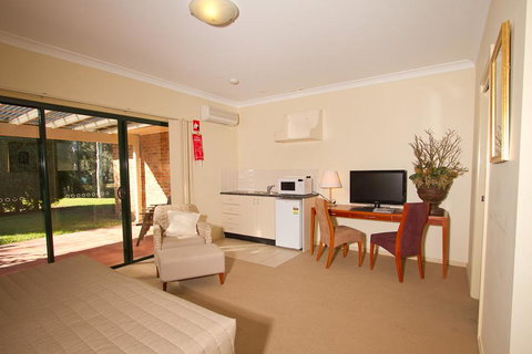 Potters Apartments - South Australia Travel 15