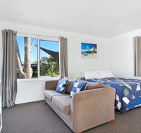 Huskisson Holiday Motel Cabins - South Australia Travel