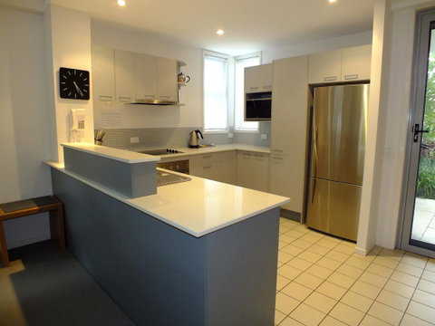 Pacific Marina Apartments - South Australia Travel 15