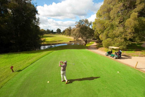 Comfort Suites Clubarham Golf Resort - South Australia Travel 10