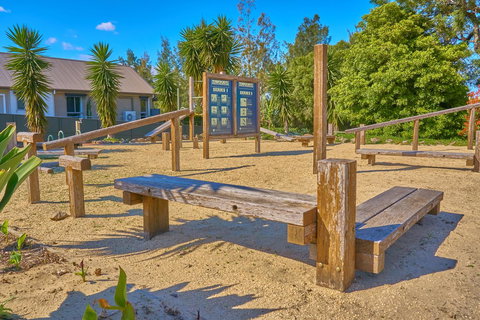 Hunter Oasis - South Australia Travel 32