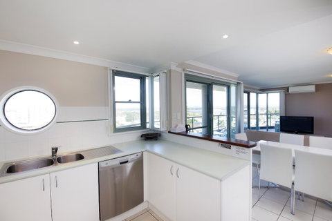 Sails Apartments - South Australia Travel 2