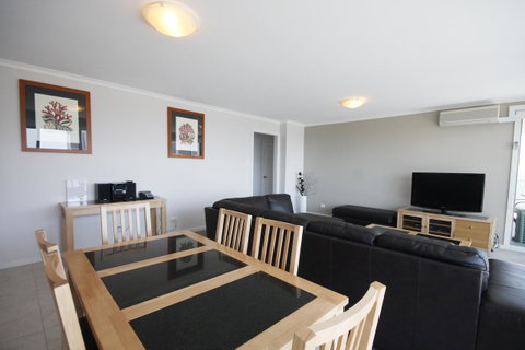 Sails Apartments - South Australia Travel 21