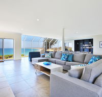 Neptune - Absolute Beachfront - South Australia Travel