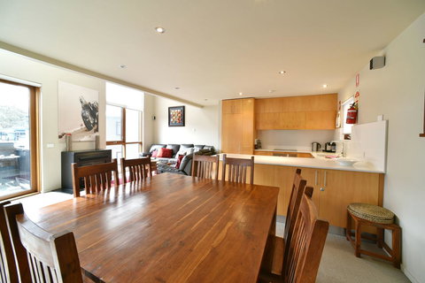 Snowstream 4 - South Australia Travel 9