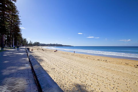 Manly Paradise Motel & Apartments - South Australia Travel 8