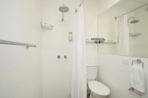 Manly Paradise Motel & Apartments - South Australia Travel 11