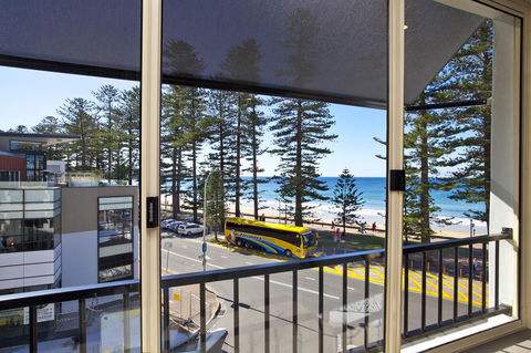 Manly Paradise Motel & Apartments - South Australia Travel 4