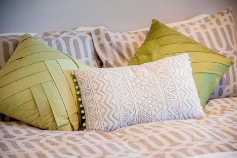 Sinclairs Country Retreat - South Australia Travel 9