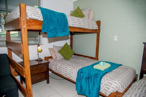 Sinclairs Country Retreat - South Australia Travel 29