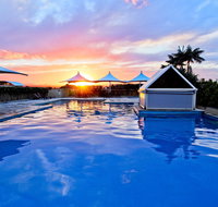 Oaks Waterfront Resort - South Australia Travel