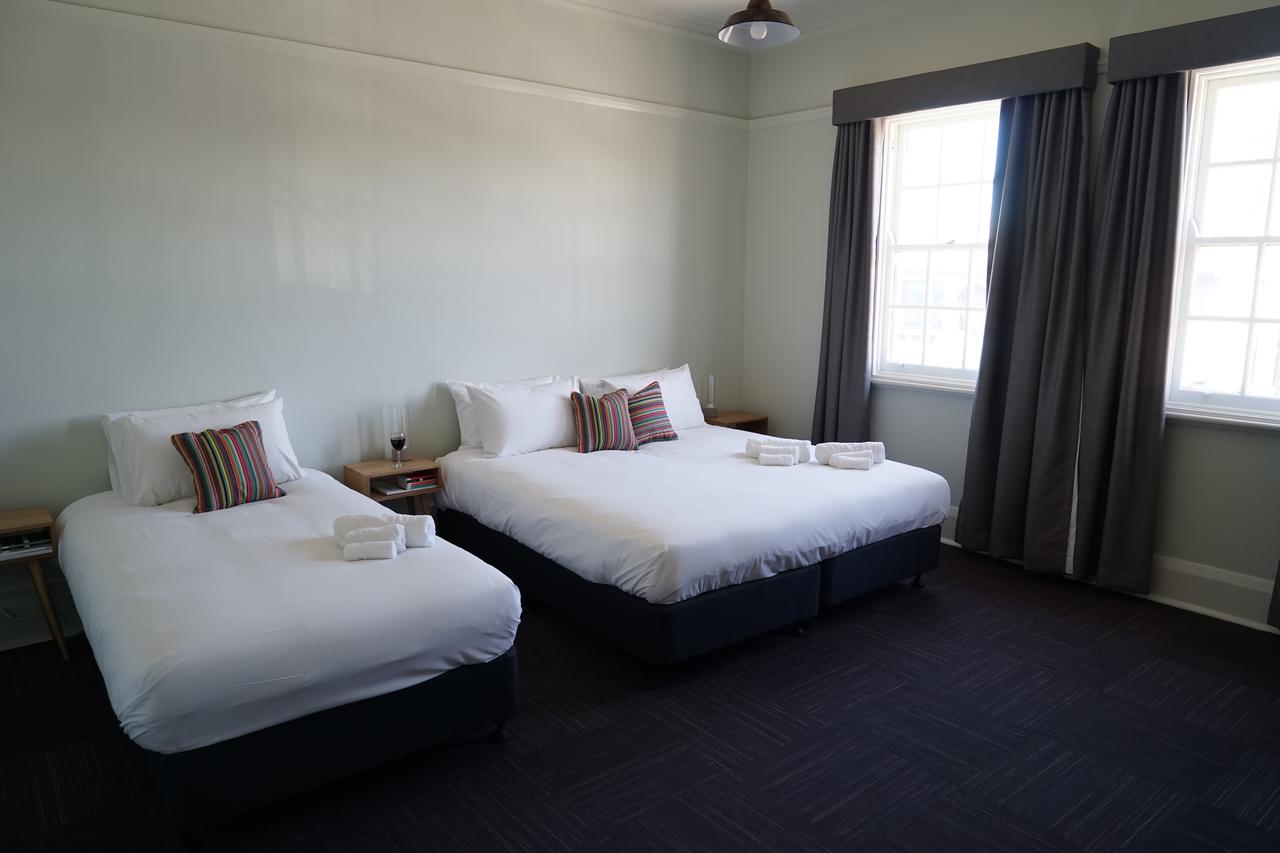 Holroyd NSW South Australia Travel