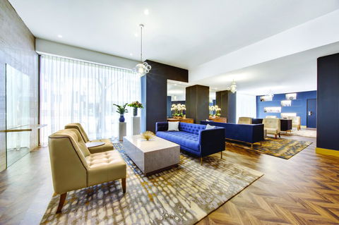 Vibe Hotel Sydney - South Australia Travel 3