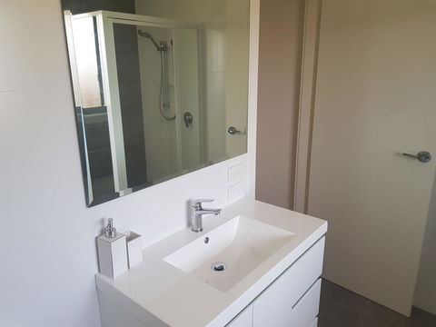 Golden Hill Cottage - South Australia Travel 3