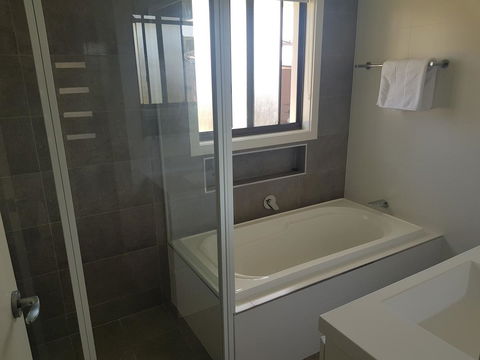 Golden Hill Cottage - South Australia Travel 5