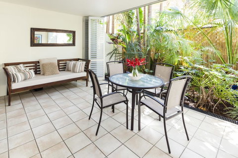 Julians Apartments - South Australia Travel 28