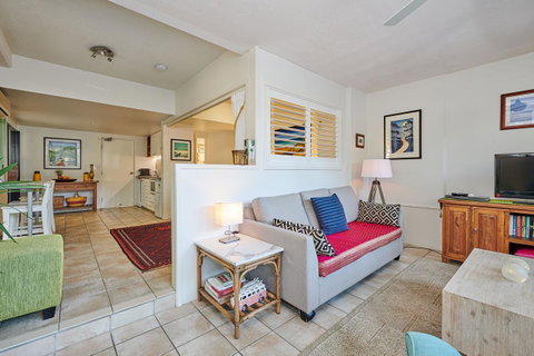Julians Apartments - South Australia Travel 3