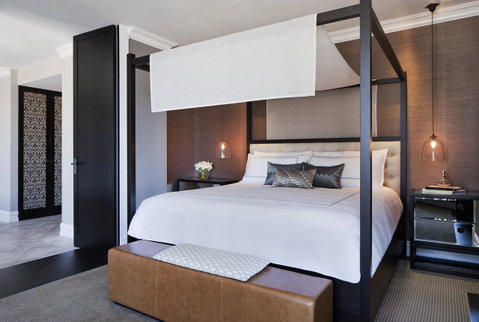 Four Seasons Hotel Sydney - South Australia Travel 34