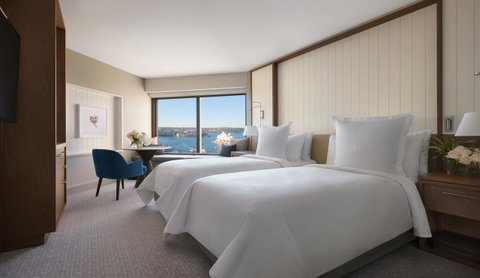 Four Seasons Hotel Sydney - South Australia Travel 24