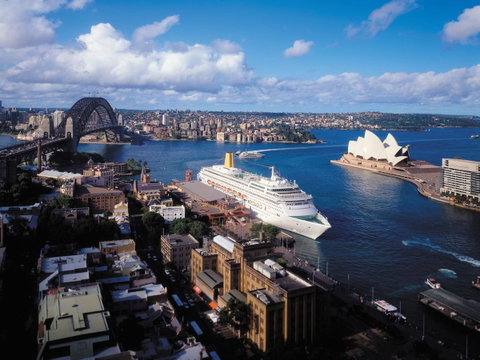 Four Seasons Hotel Sydney - South Australia Travel 37