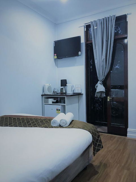 Newtown Cozy Stays - South Australia Travel 41