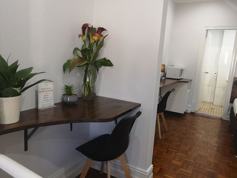 Newtown Cozy Stays - South Australia Travel 38