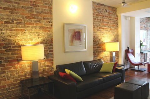 Newtown Cozy Stays - South Australia Travel 13