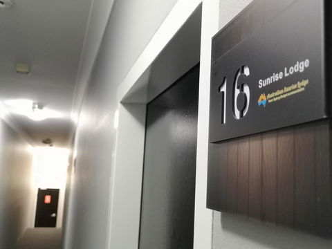 Newtown Cozy Stays - South Australia Travel 17