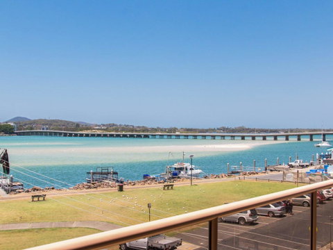 Shoreline 7 - South Australia Travel 1