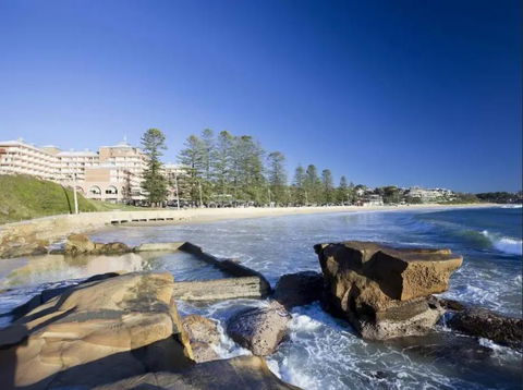 The Beach House Terrigal - South Australia Travel 16