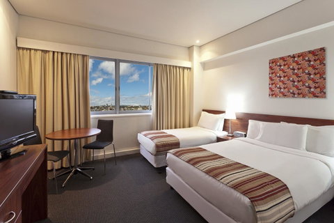 Macleay Hotel - South Australia Travel 8