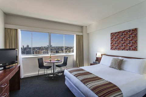 Macleay Hotel - South Australia Travel 9