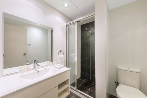 Macleay Hotel - South Australia Travel 13