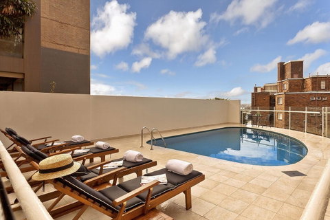 Macleay Hotel - South Australia Travel 25