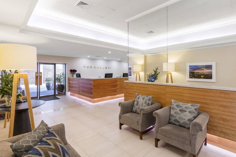 Macleay Hotel - South Australia Travel 4