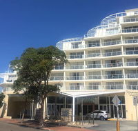 Ettalong Beach Premium Waterview Apartments - South Australia Travel