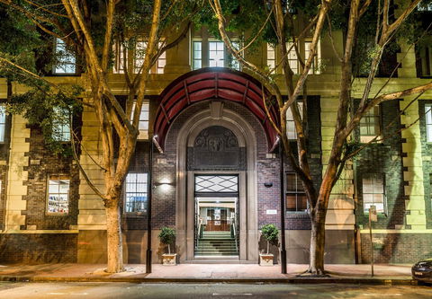 Oaks Sydney Goldsbrough Suites - South Australia Travel 5