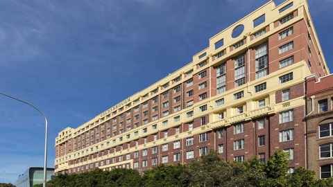 Oaks Sydney Goldsbrough Suites - South Australia Travel 17