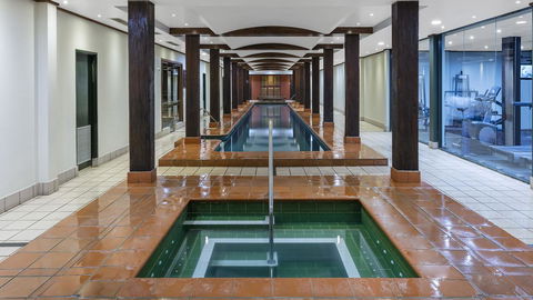 Oaks Sydney Goldsbrough Suites - South Australia Travel 0