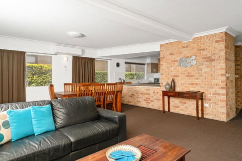 Wollongbar Motel - South Australia Travel 22