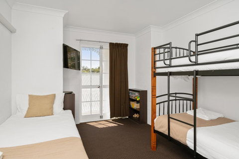 Wollongbar Motel - South Australia Travel 31