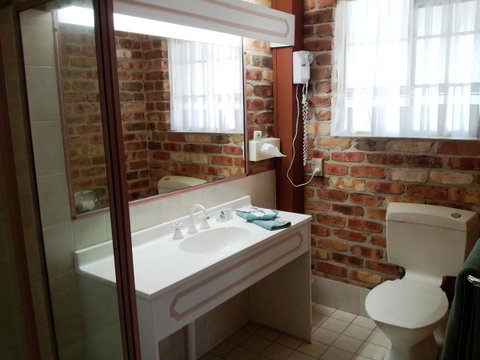 Mollymook Surfbeach Motel & Apartments - South Australia Travel 35