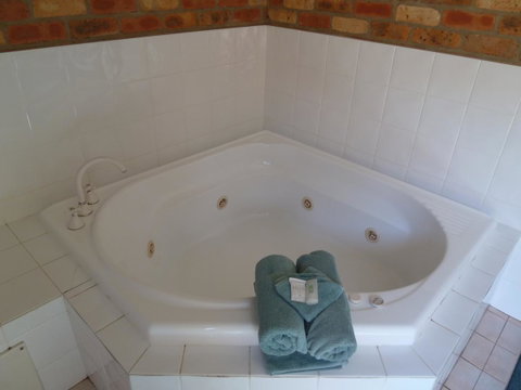 Mollymook Surfbeach Motel & Apartments - South Australia Travel 30