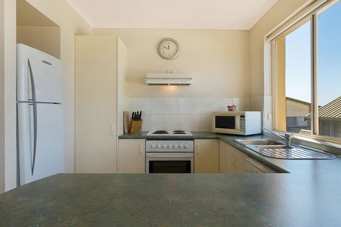 Baywatch Apartments Merimbula - South Australia Travel 18