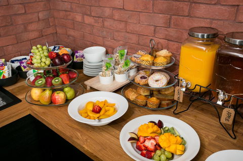 Alpha Hotel Eastern Creek - South Australia Travel 17