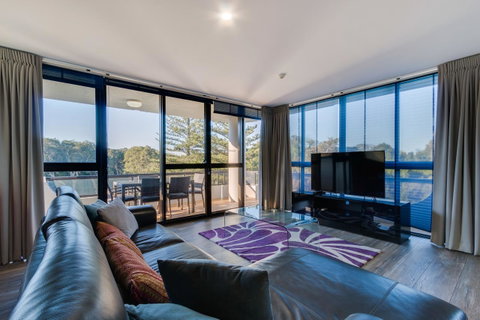 Pacific Towers Beach Resort - South Australia Travel 32