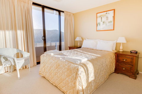 Pacific Towers Beach Resort - South Australia Travel 20
